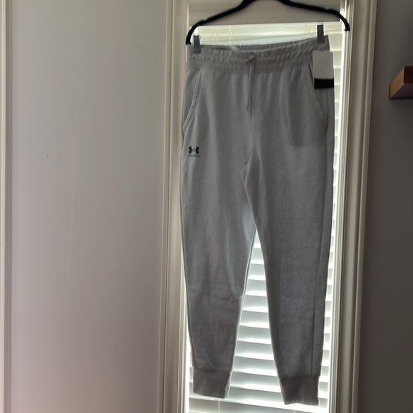 Girls Under Armour pants - Picture 4 of 4